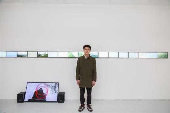 艺术家李明作品《直线,风景》参加《.com.cn》展览