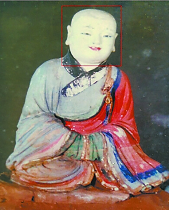 被盗的唐代泥塑佛像头。长江日报图