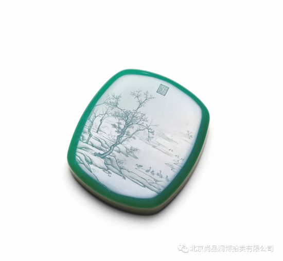 02934张建时 和田玉鸭蛋青寒汀落雁图 　规格：5.2×4.6×1.2cm 　重量：69g 　RMB：20000-50000