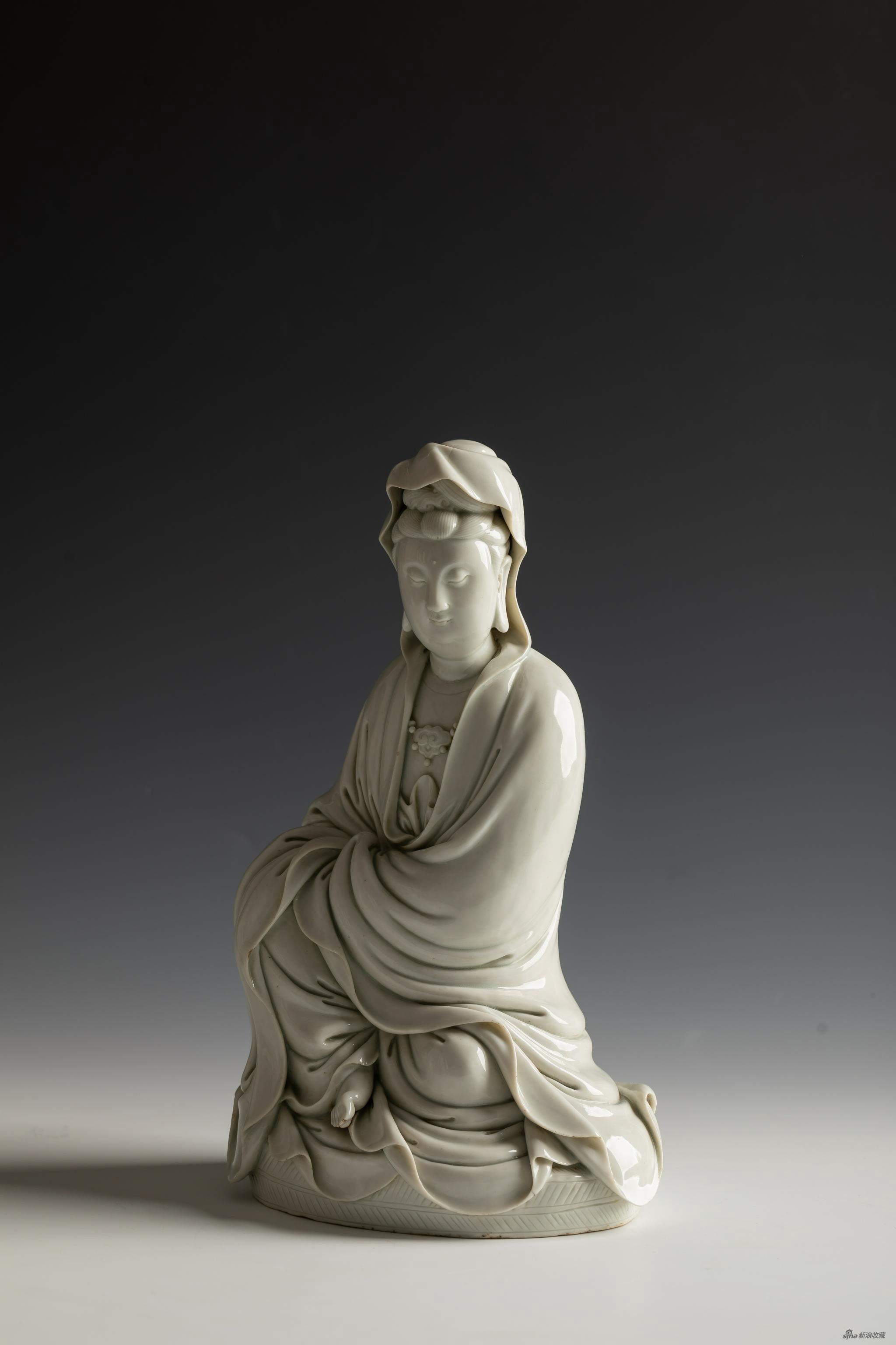 《蒲团观音》何朝宗 葫芦印阴款,27.5cm,明