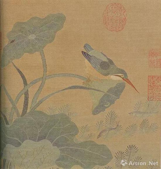 宋 缂丝翠羽秋荷 纵24.7厘米,横25.4厘米 台北故宫博物院藏