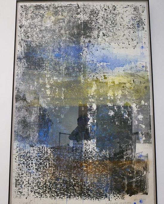 鲍蓓 《时空》,纸上综合材料 204x132cm 2016年