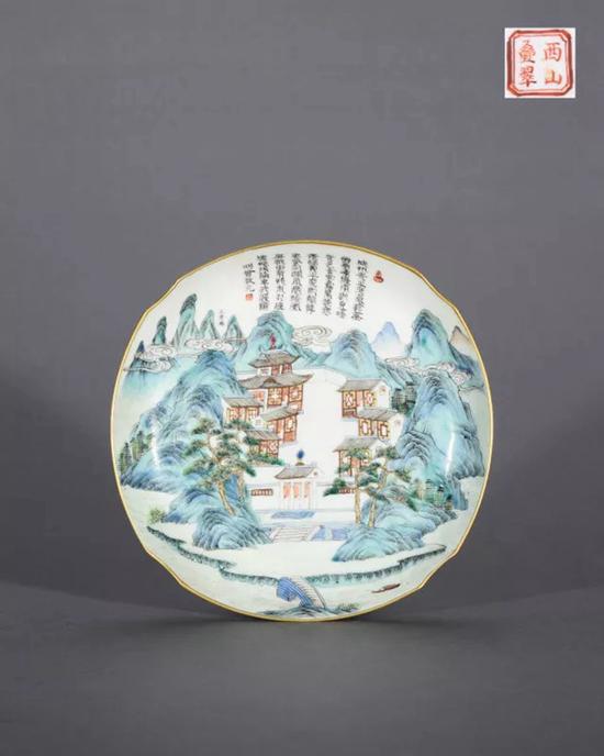 清中期 粉彩“西山叠翠”图四方倭角盘 　　D：17cm 　　来源：苏格兰爱丁堡邦瀚斯2016年7月拍卖LOT 168