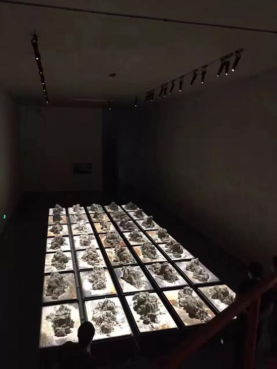 龙美术馆西岸馆“展望-境象”布展现场 