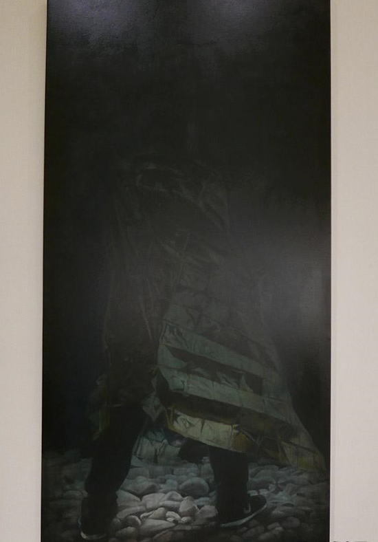 玛丽亚姆·纳杰德 Maryam Najd 《被禁锢的幻象》,布面油画 255x120cm 2018年