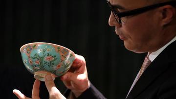 苏富比春拍的这两件文物为啥能过亿