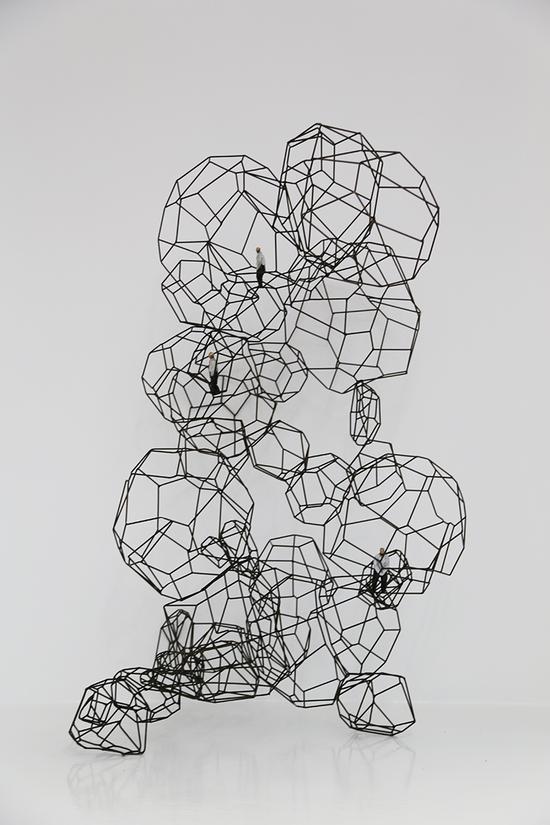 冯力仁,cells _ selves 2019,细胞_自我2019,立雕,铜着色,100_58_63 cm,2018