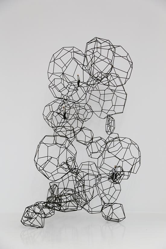 冯力仁，cells _ selves 2019，细胞_自我2019，立雕，铜着色，100_58_63 cm，2018