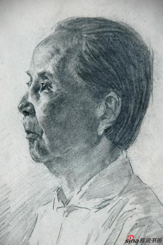 肖像写生-慈祥的奶奶 张定钊 24.5x17.5cm 纸本素描 1978年