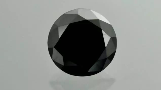 GIA实验室收到的黑钻仿制品(合成碳化硼)