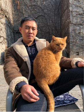 廖廖(批评家、策展人、文化专栏作家)