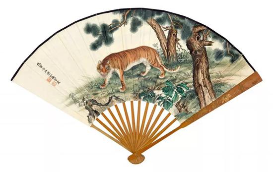 Lot 339 马晋(1899-1970) 虎 成扇 设色纸本 戊寅(1938年)作