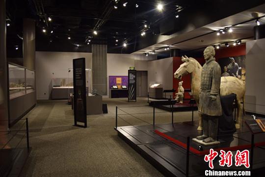 “秦始皇帝的永恒守卫”展在美国费城开幕。(资料图) 陕西省文物局 摄