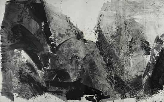 　　《律动：气韵山色》rhythm：verve of the moutain，584cmx366cm，ink-painting on rice paper，zhenghui lan,2006