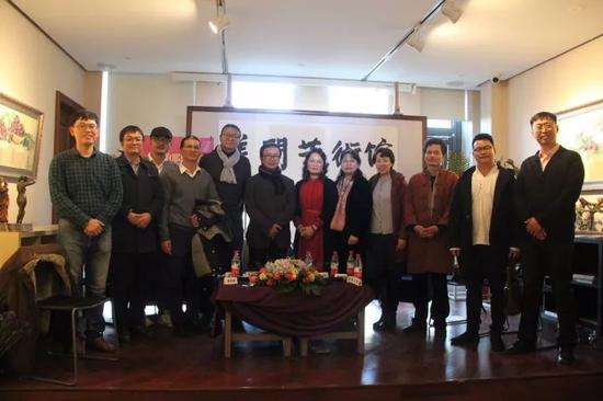 图片点击可在新窗口打开查看