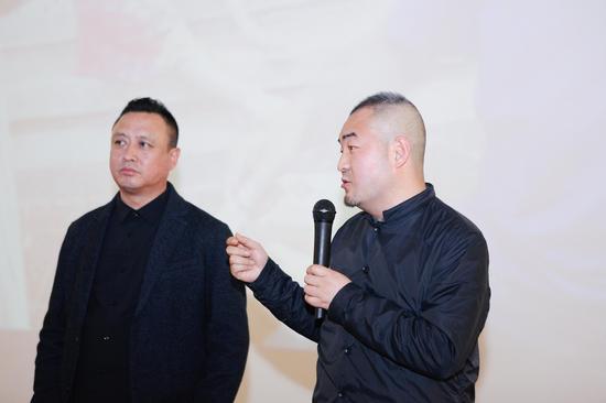 张旭东（左）与孙永增