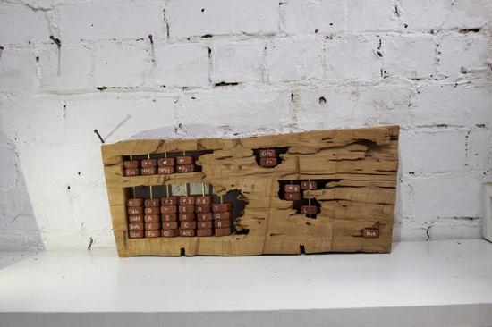《流逝的年代系列》 陈浪华 材质:木、铜+58x38x32cm (4)
