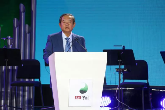 森林中国组委会副秘书长赵胜利在致辞中回顾森林中国的公益历程