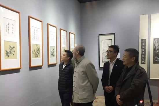 沈明权先生一行观展