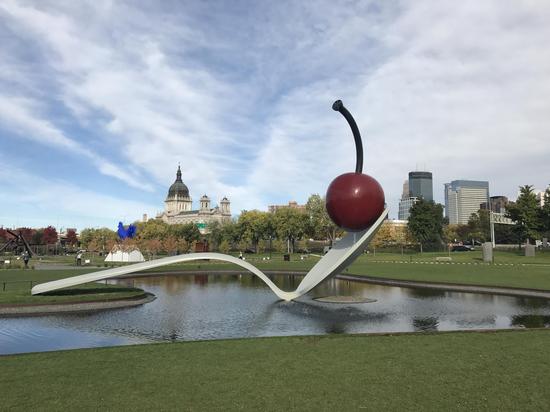 沃尔克当代艺术馆收藏的奥登伯格（Claes Oldenburg）作品