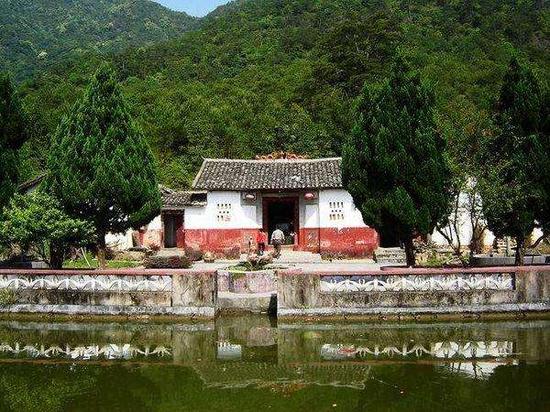 洞山寺