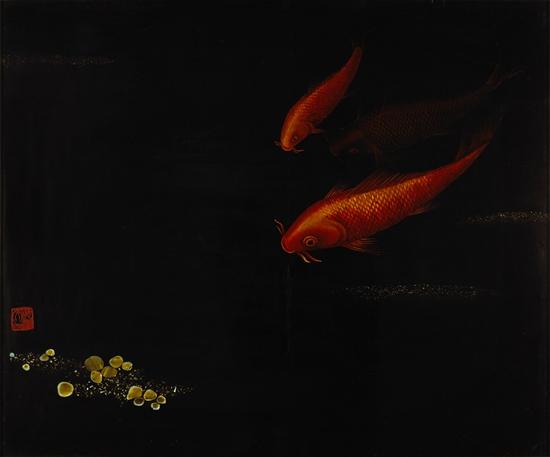 《金鱼》 沈福文，年代不详，木板漆画、大漆，75.5X90cm