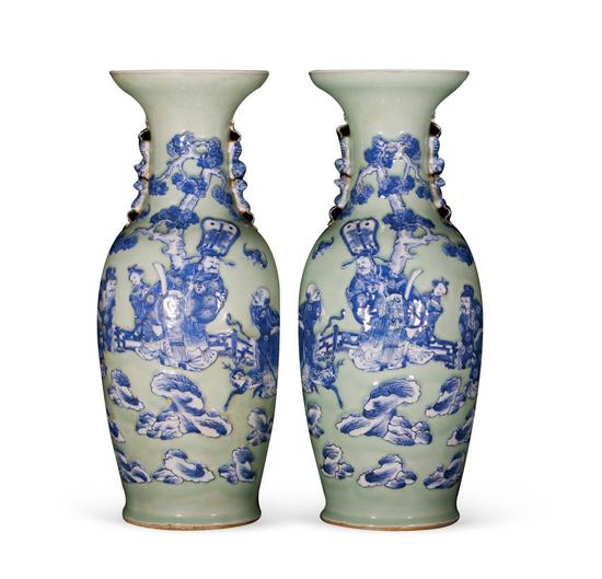 Lot 1032 清 豆青地青花人物故事瓶一对(福禄寿) 高:62.3cm;口:21.6cm;底:18.5cm