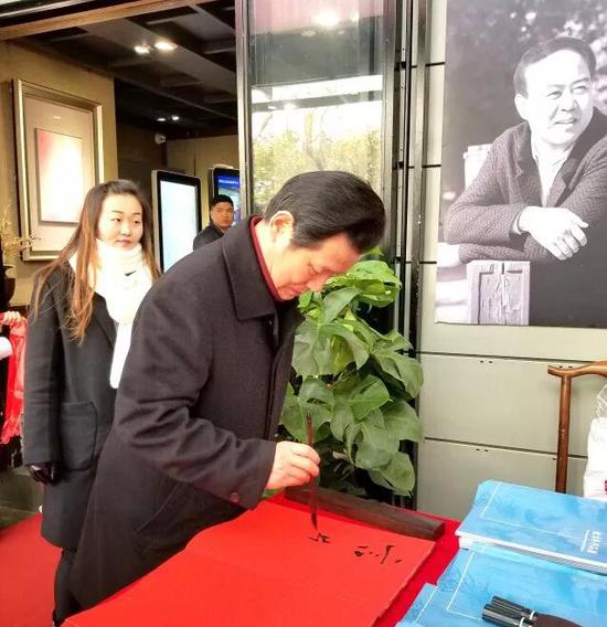 QQ截图20180206140047