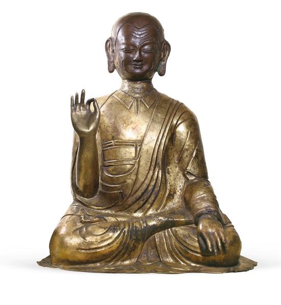 Lot 1127 清 铜鎏金錘揲上师像 高:48cm