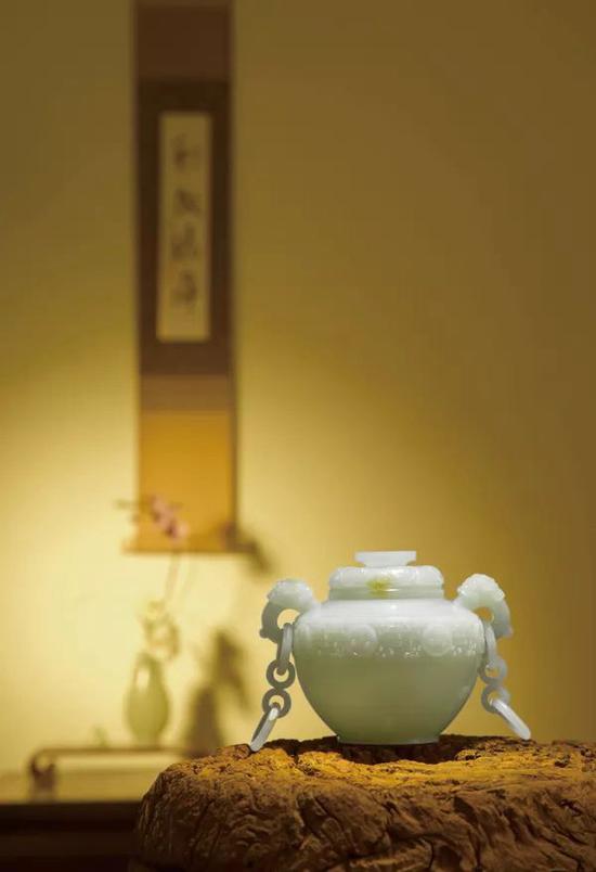 马洪伟 和田玉籽料双兽耳活环炉 10.8×15×11cm 939g