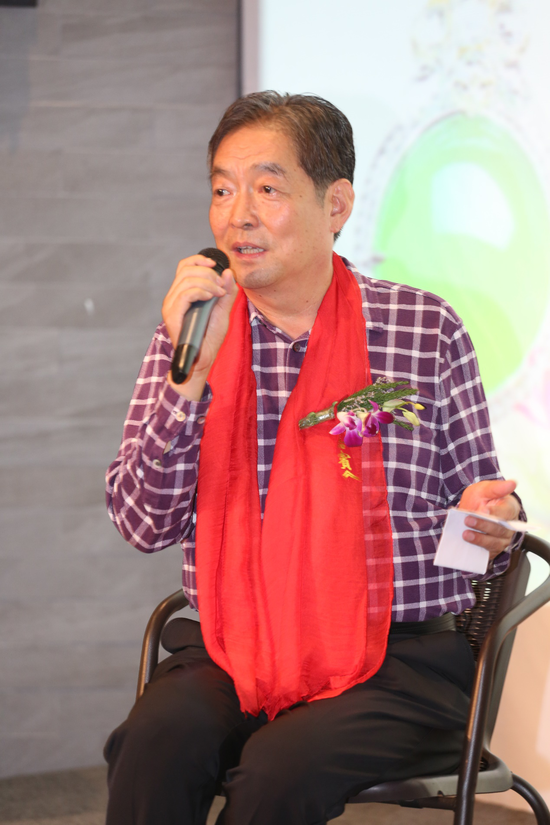 执行主任评委:王春林 中国小说学会副会长、茅盾文学奖、鲁迅文学奖评委、山西大学教授。