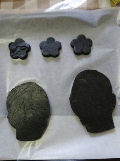 真·黑暗料理 《柯南》黑影人饼干崩坏成新精神污染