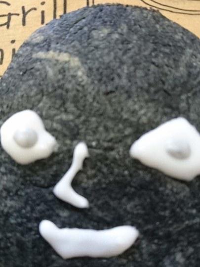 真·黑暗料理 《柯南》黑影人饼干崩坏成新精神污染