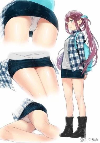 仰视偷看小胖次 痴汉的角度太诱人