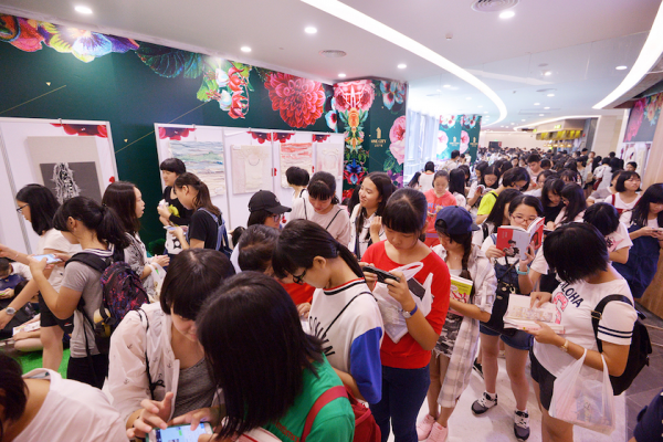 漫画书不景气?快看漫画签售超35000册,破四项