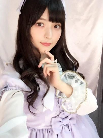 穿上居家服的政委像人妻 上坂堇新年月历曝光