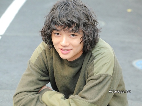 特殊化妆认不出来,《三月的狮子》真人版胖子二海堂由染谷将太扮演