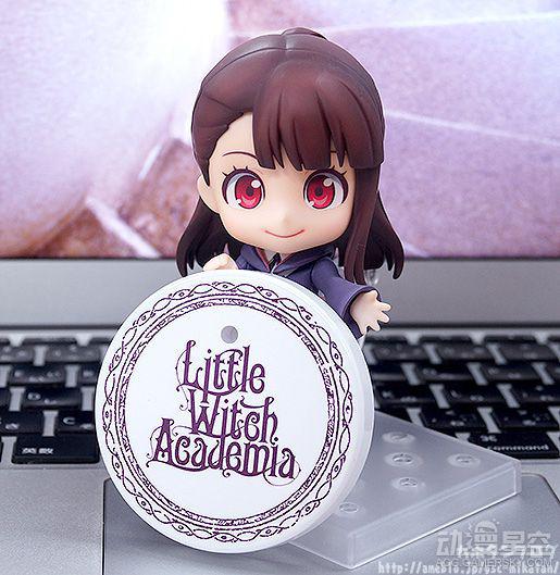 GSC《小魔女学园》亚可卡嘉莉粘土人不骑打牌赌博漫画图片