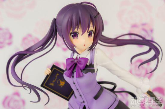 您今天要来点兔子吗?》天天座理世新款手办 持