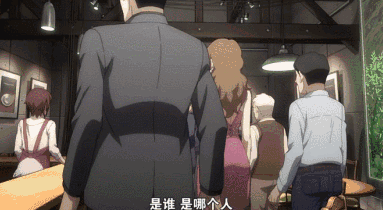 这里配合着真崎的推理,镜头从后方一步步推进。