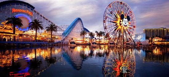 上海迪士尼门票瞬间售罄 细数各国的迪士尼乐园