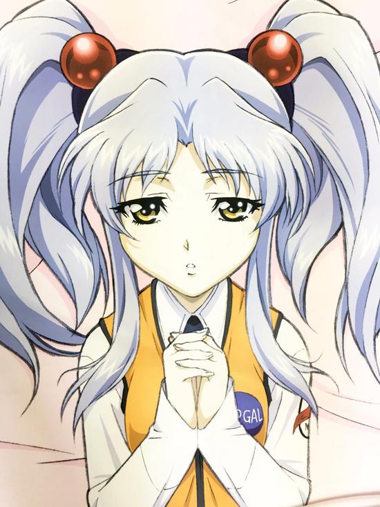 《机动战舰抚子》20周年庆，星野琉璃双面抱枕推出