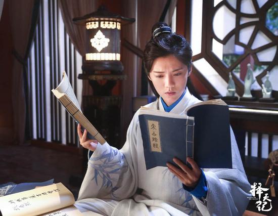 《择天记》鹿晗主演未播先热 漫画版由大角虫