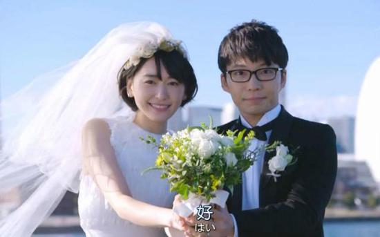 第9位：《逃避虽可耻但有用》津崎平匡 84票