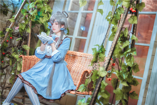【cosplay美图】山茶姑娘洛天依