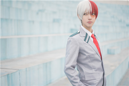 【cosplay美图】《我的英雄学院》轰焦冻