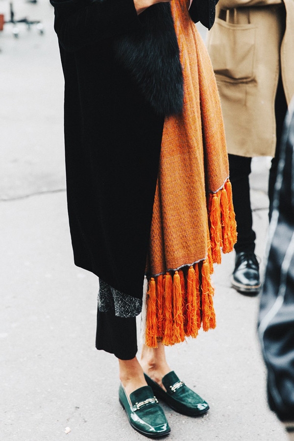 橘色搭配什么颜色 高级感 0uOe-fypceiq8538467.jpg