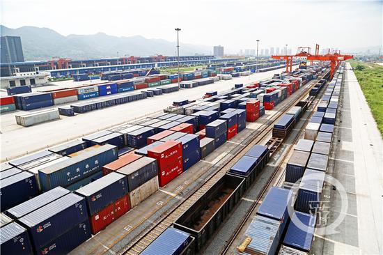 重庆市人口多少2020年_重庆市人口密度(3)