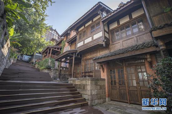这是8月28日拍摄的重庆十八梯传统风貌改造项目已建成区域。新华社记者 黄伟 摄