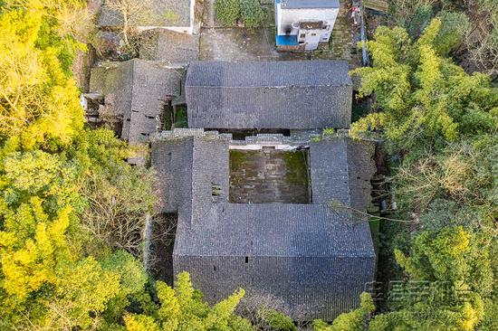 新院子(二儿子住的院子)背面俯瞰